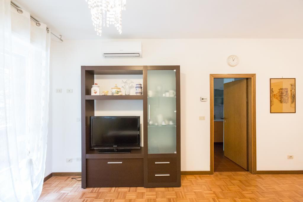 Bolognina Central Apartment ボローニャ エクステリア 写真